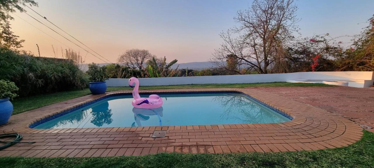 ホテル On The Ridge Pretoria-Noord エクステリア 写真
